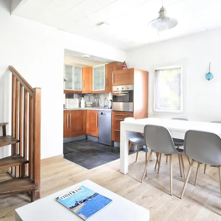 度假居 The Lighthouse - Maison, 800m A Pied Du Centre 巴讷维尔-卡特里特